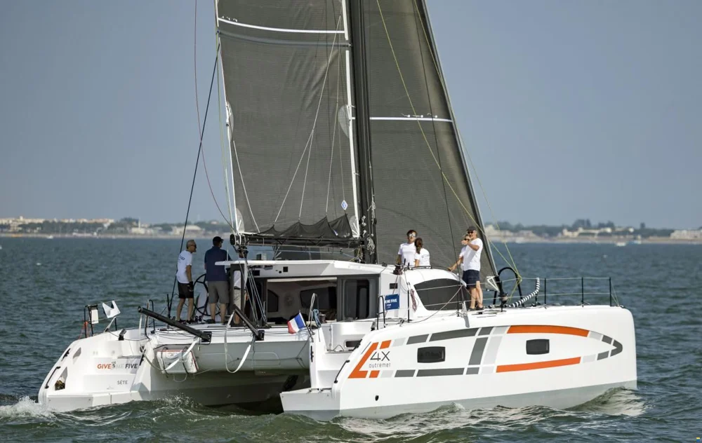BoatPhoto.coverAlt