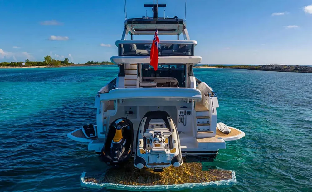 BoatPhoto.alt