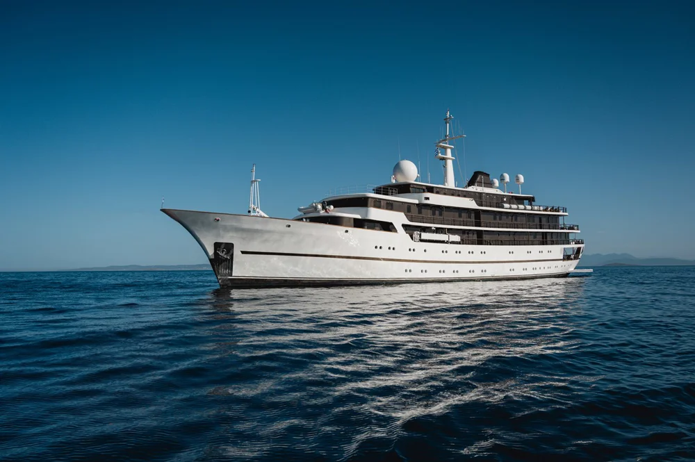BoatPhoto.coverAlt