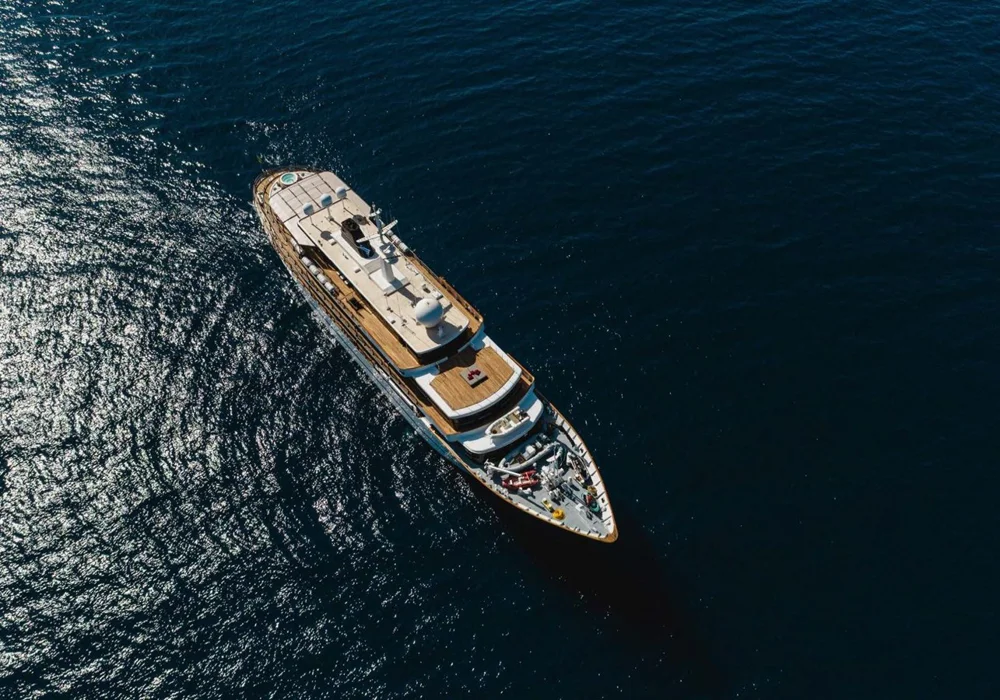 BoatPhoto.alt