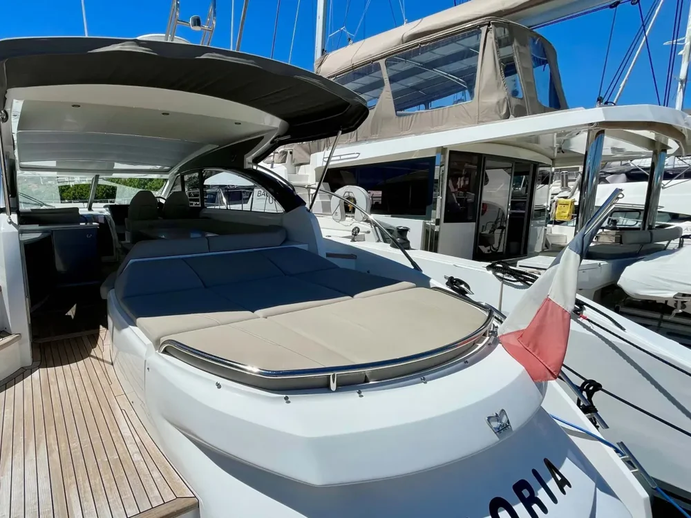 BoatPhoto.alt