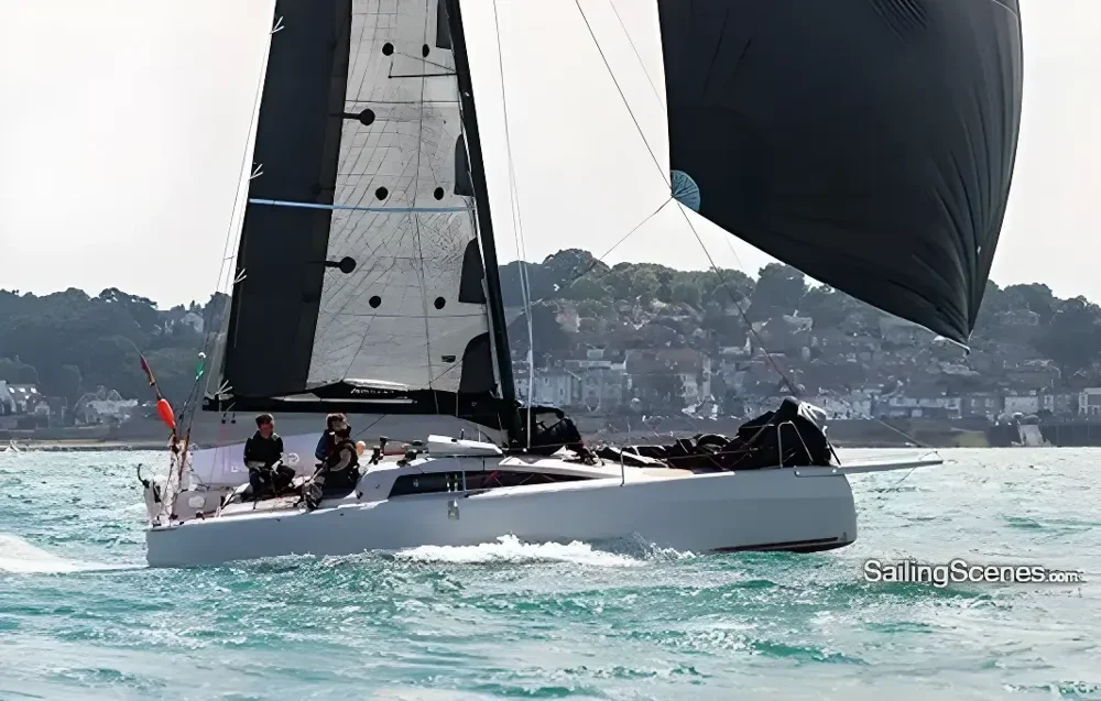 BoatPhoto.coverAlt