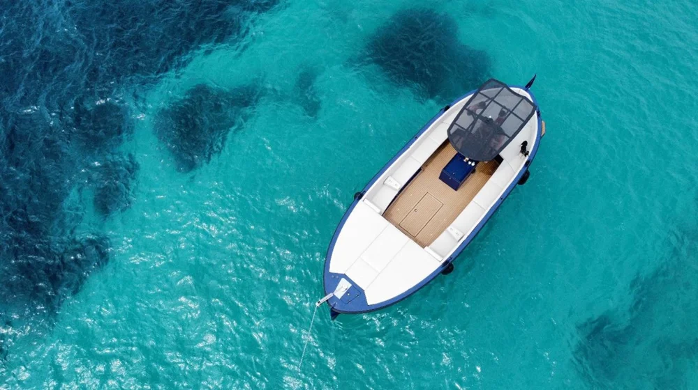 BoatPhoto.alt