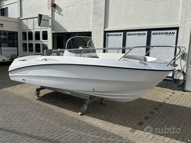 BoatPhoto.coverAlt