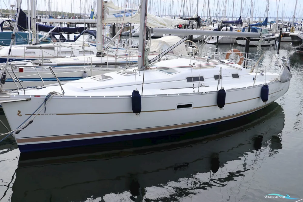 BoatPhoto.coverAlt