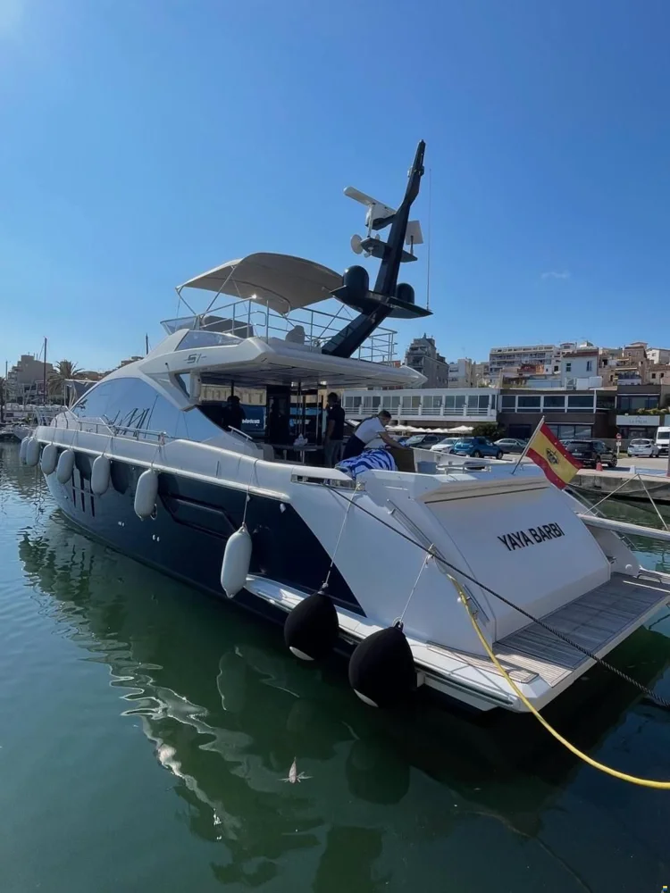BoatPhoto.alt