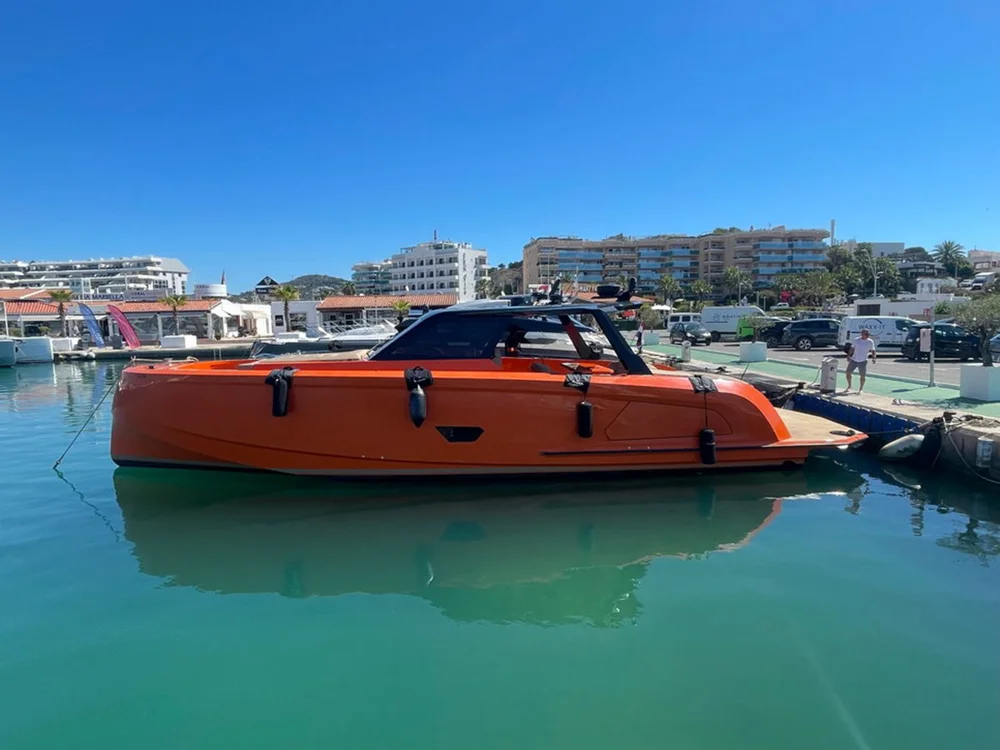 2022 Vanquish VQ 52 for sale in Spain, photo 1 of 5