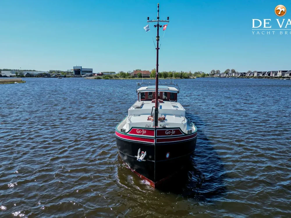 BoatPhoto.alt