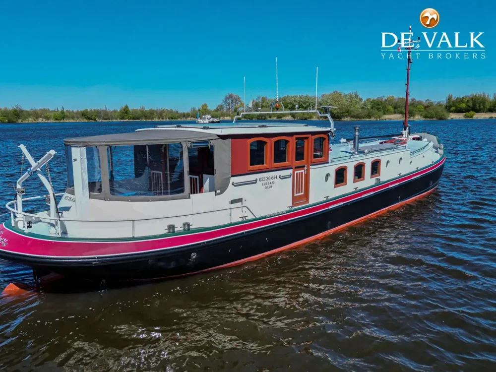 BoatPhoto.alt