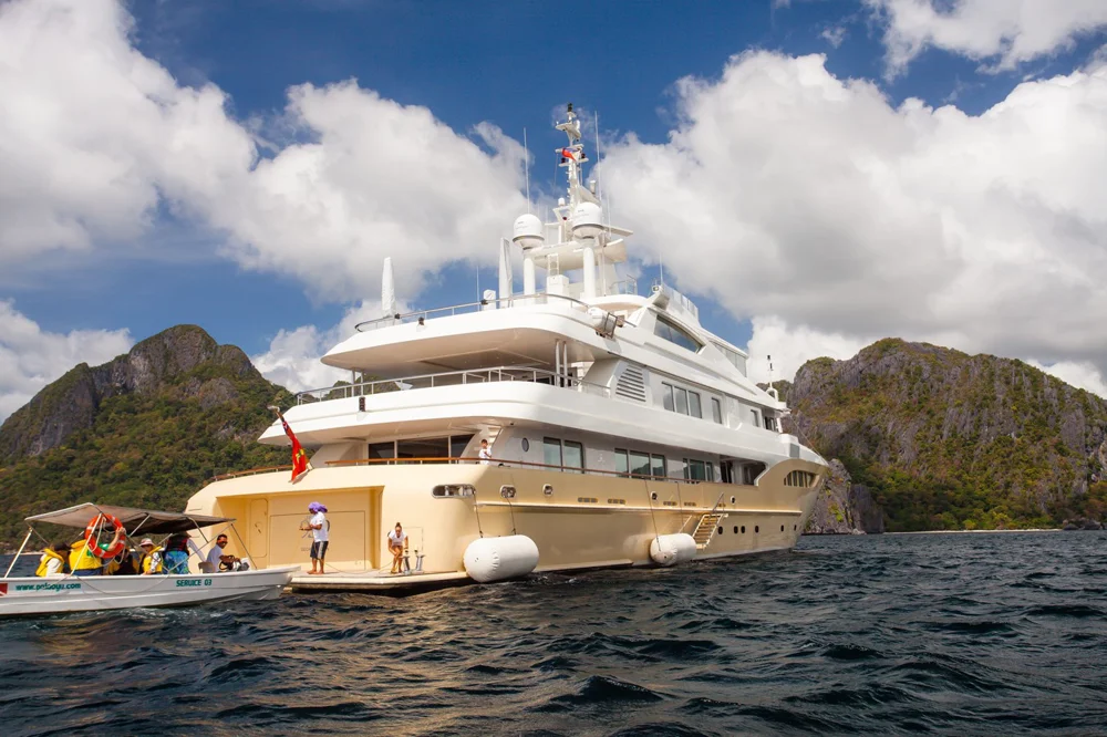 BoatPhoto.alt