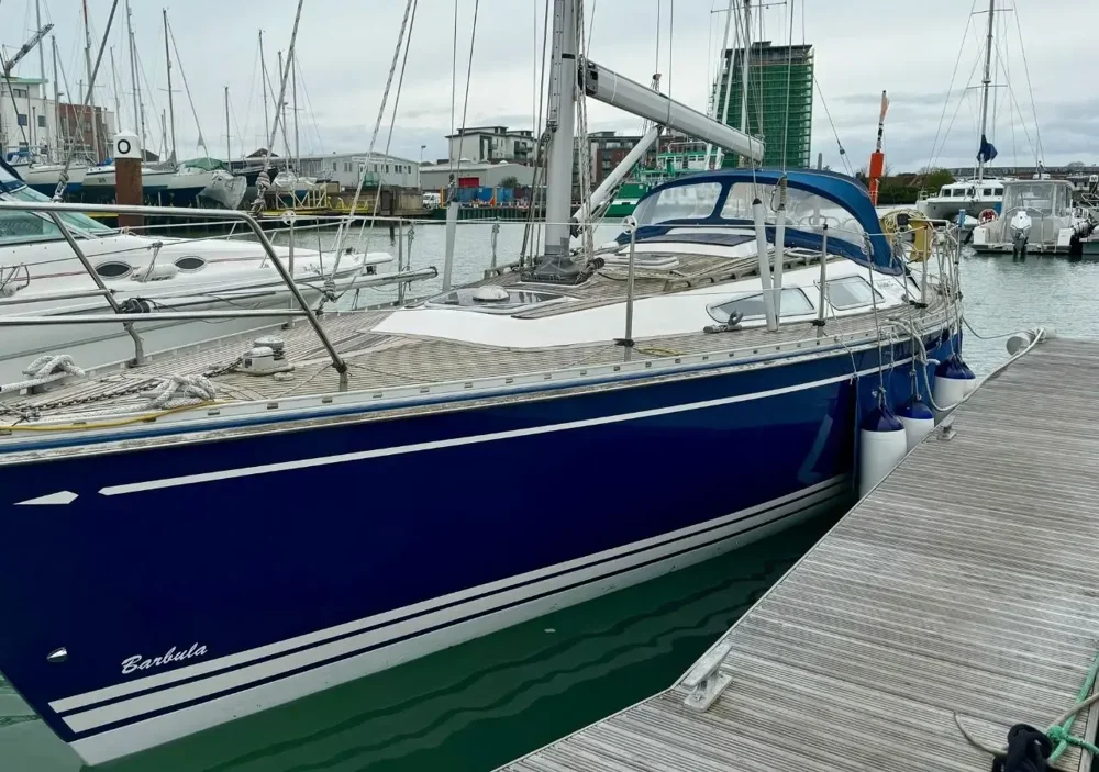 BoatPhoto.coverAlt