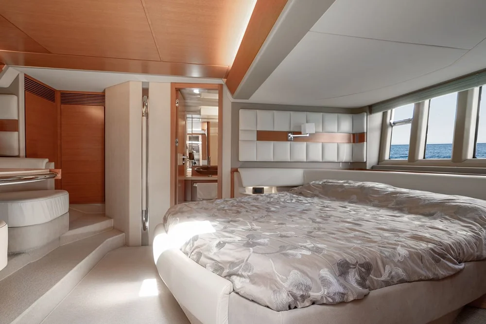 2013 Azimut Azimut 64 for sale in Palma, Spain, photo 4 of 5