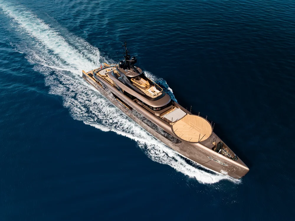 BoatPhoto.alt