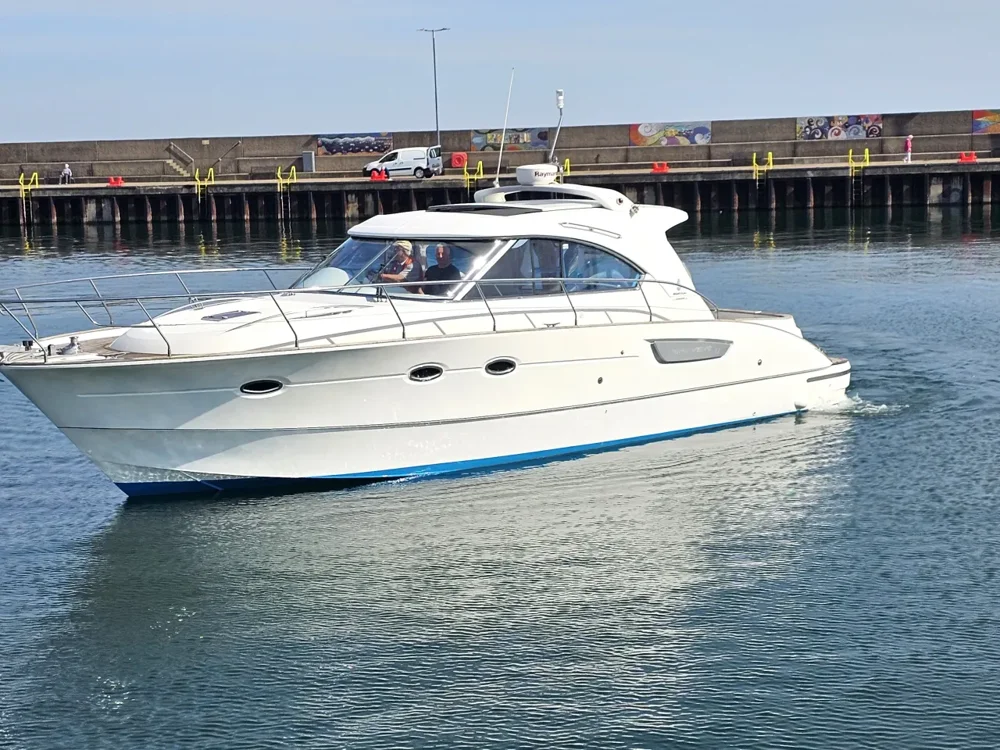 BoatPhoto.alt