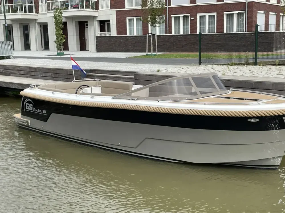 BoatPhoto.coverAlt