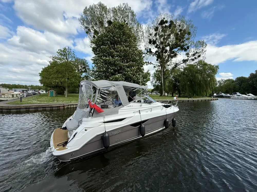 BoatPhoto.alt