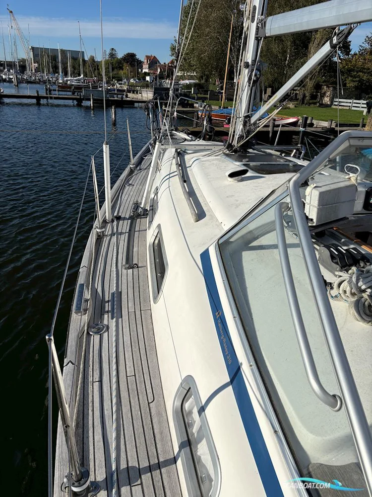BoatPhoto.alt
