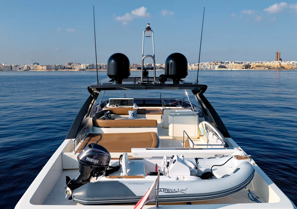 BoatPhoto.alt