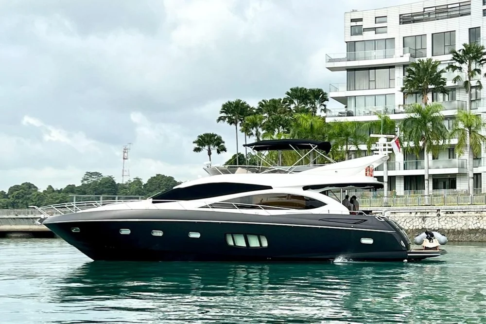 BoatPhoto.coverAlt