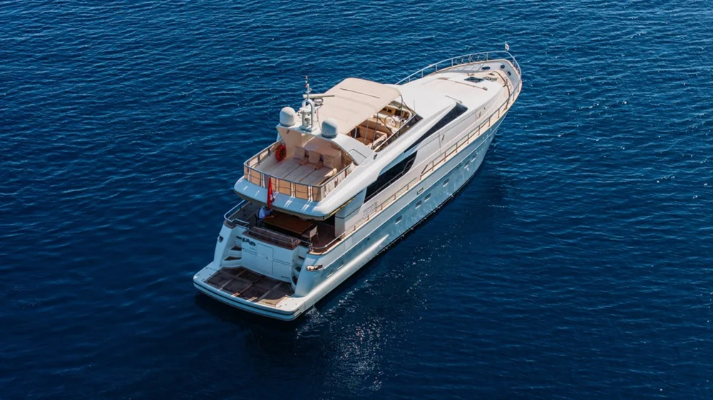 BoatPhoto.alt