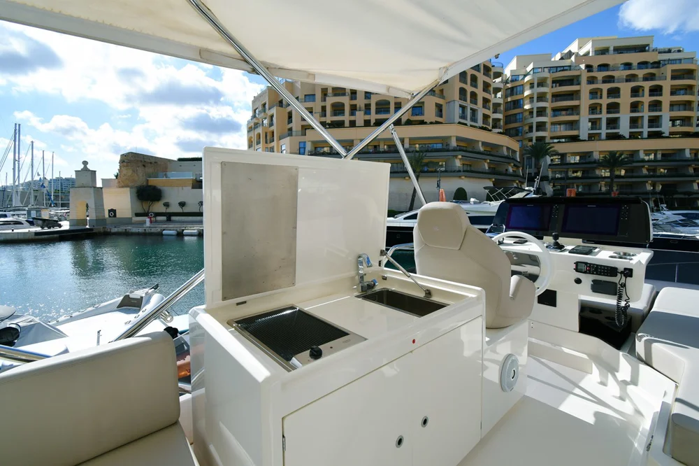 2021 FERRETTI Ferretti 500 for sale in San Ġiljan, Malta, photo 2 of 5