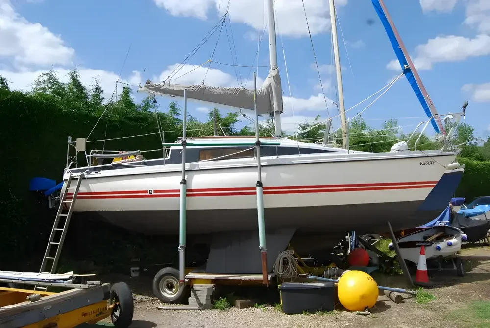 BoatPhoto.coverAlt