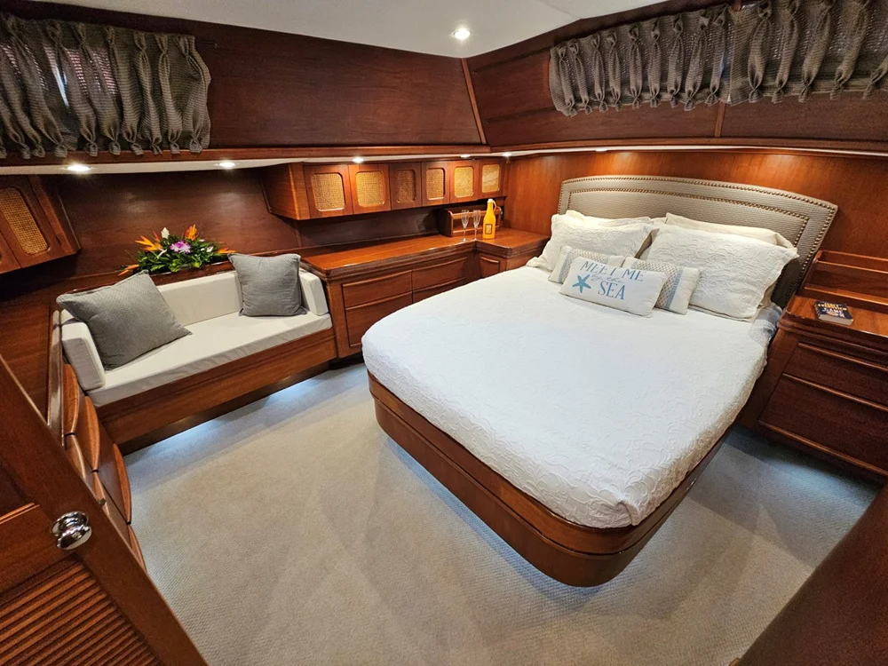 1986 Gulfstar Yachts 80 for sale in Chaguaramas, Trinidad and Tobago, photo 5 of 8