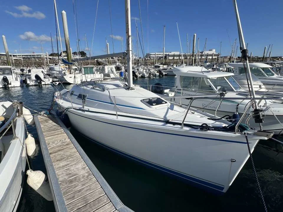 BoatPhoto.coverAlt