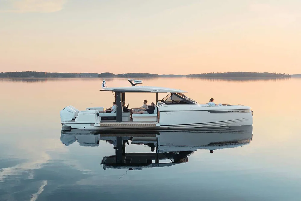 BoatPhoto.coverAlt