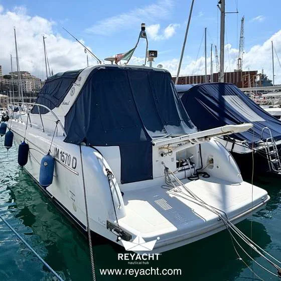 BoatPhoto.coverAlt