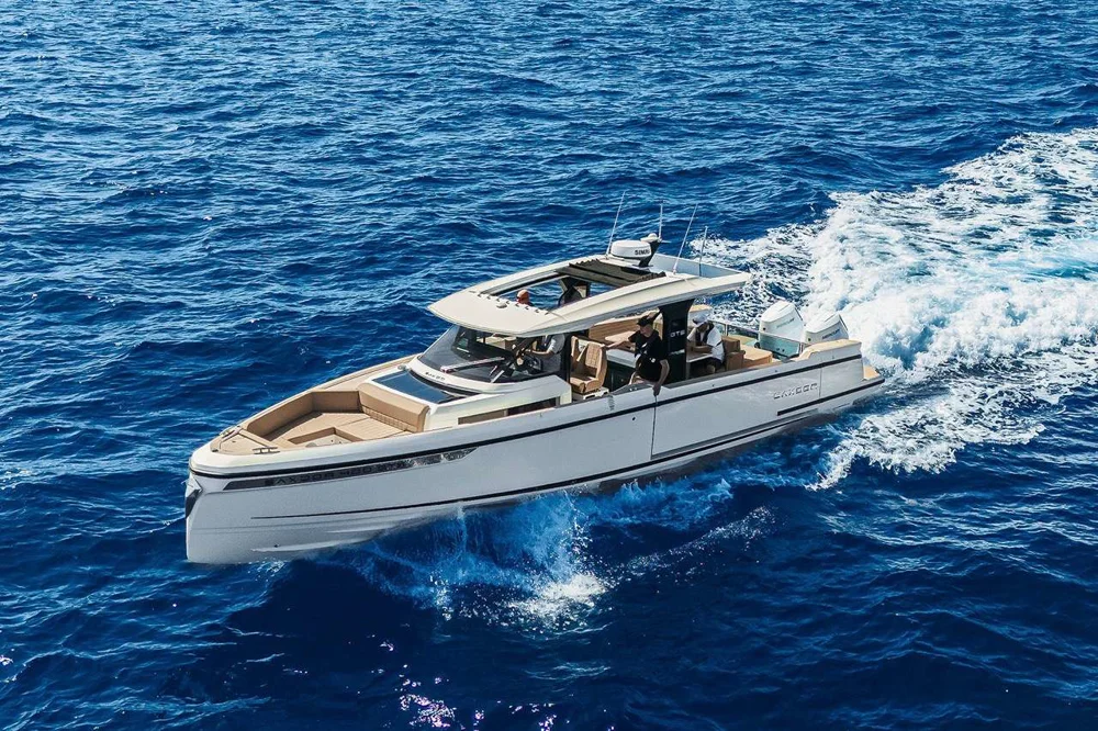 BoatPhoto.coverAlt