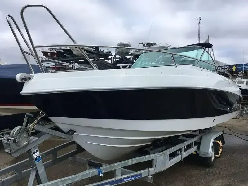 BoatPhoto.coverAlt