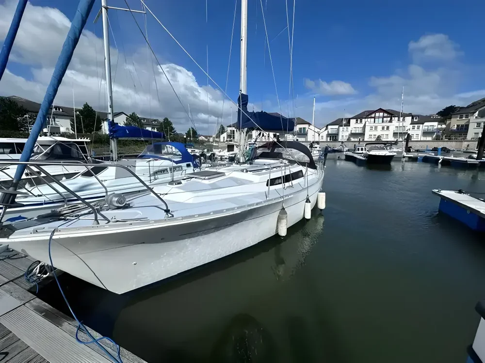 BoatPhoto.coverAlt