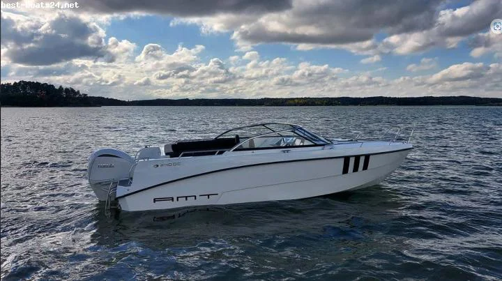 BoatPhoto.alt