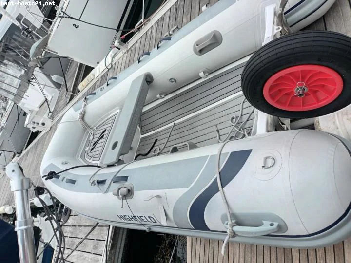 BoatPhoto.alt