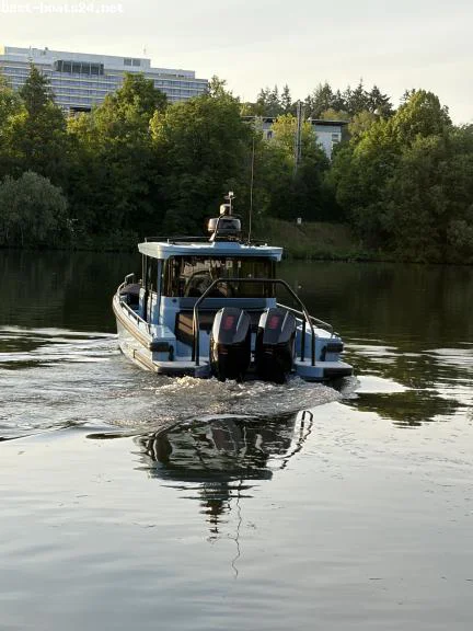 BoatPhoto.alt