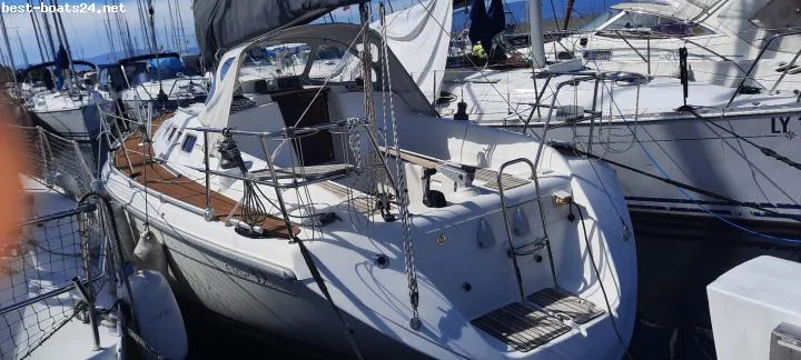 BoatPhoto.coverAlt