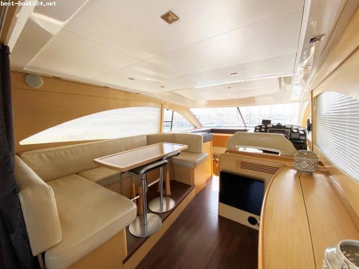 BoatPhoto.alt