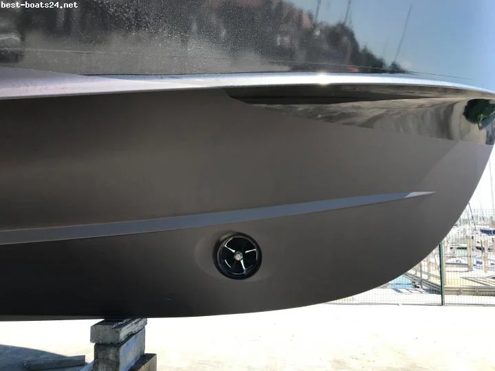 BoatPhoto.coverAlt