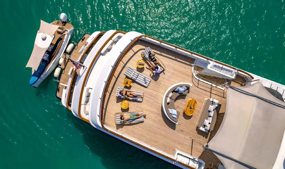 BoatPhoto.alt