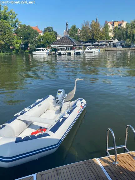 BoatPhoto.alt