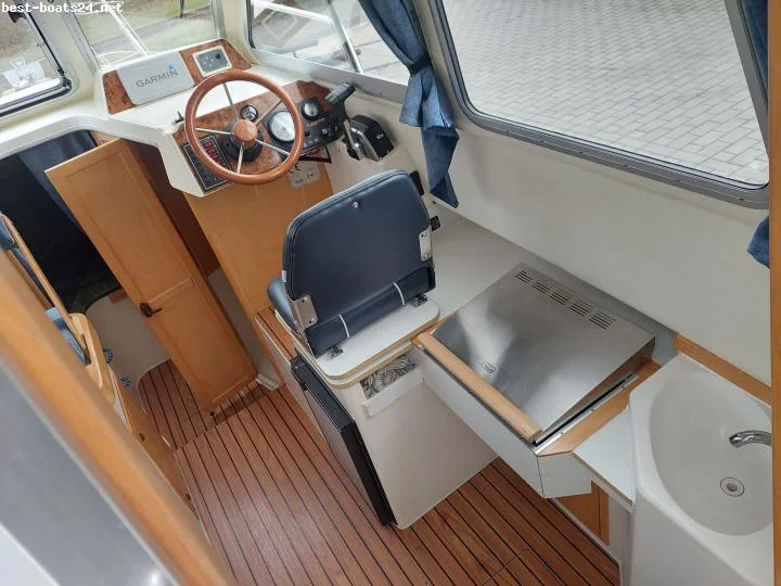 BoatPhoto.alt