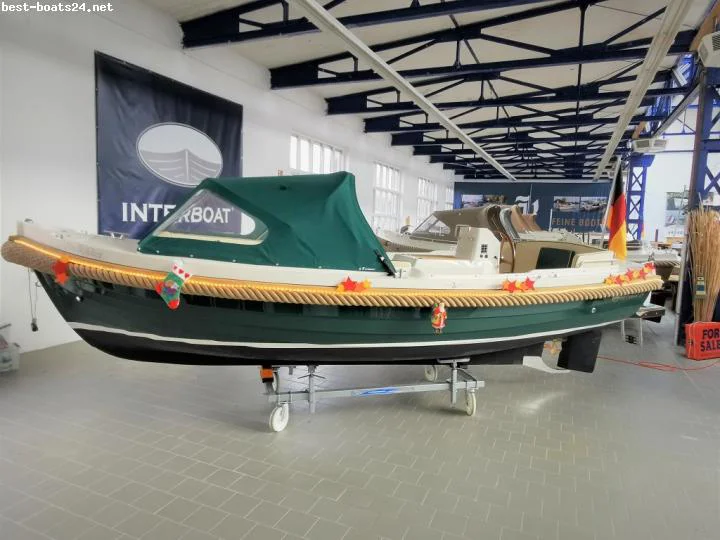 BoatPhoto.coverAlt