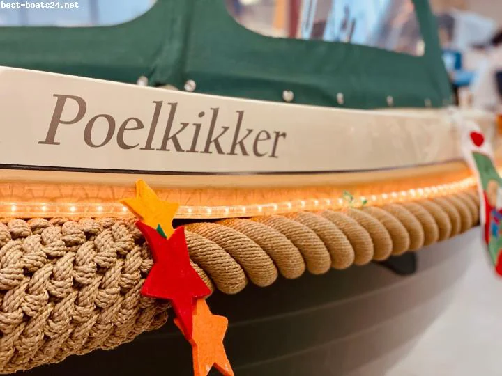 BoatPhoto.alt