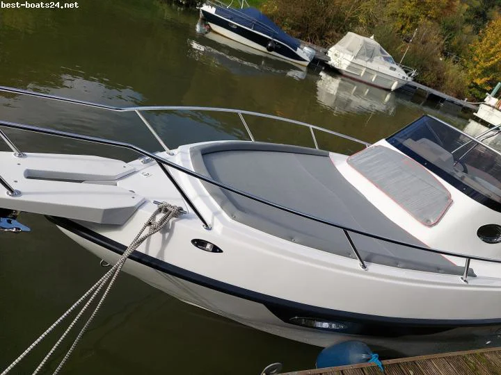 BoatPhoto.alt