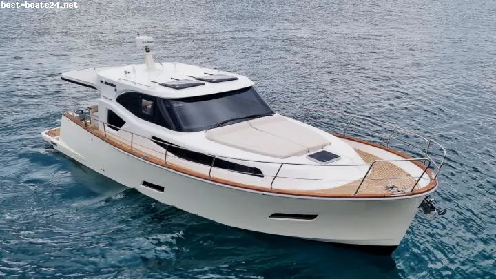 BoatPhoto.coverAlt