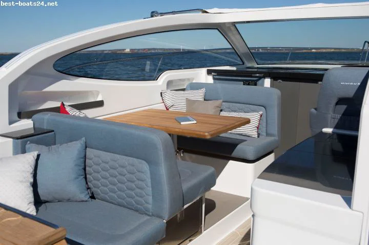 BoatPhoto.alt
