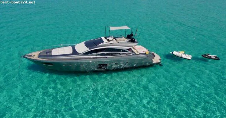 BoatPhoto.coverAlt