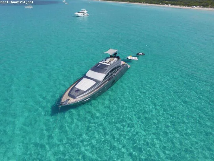 BoatPhoto.alt