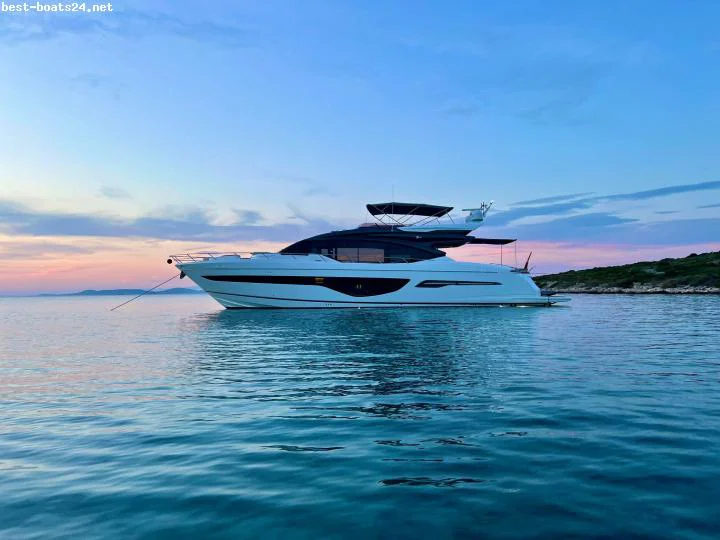 BoatPhoto.alt